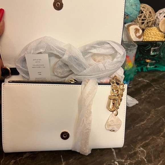 NWT Tory Burch “Eastcoast” Crossbody Bag - Picture 4 of 6